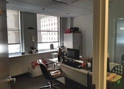 windowed-private-office-in-midtown