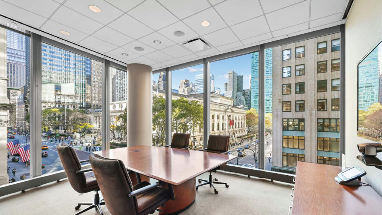 Fifth Avenue Full Floor Office